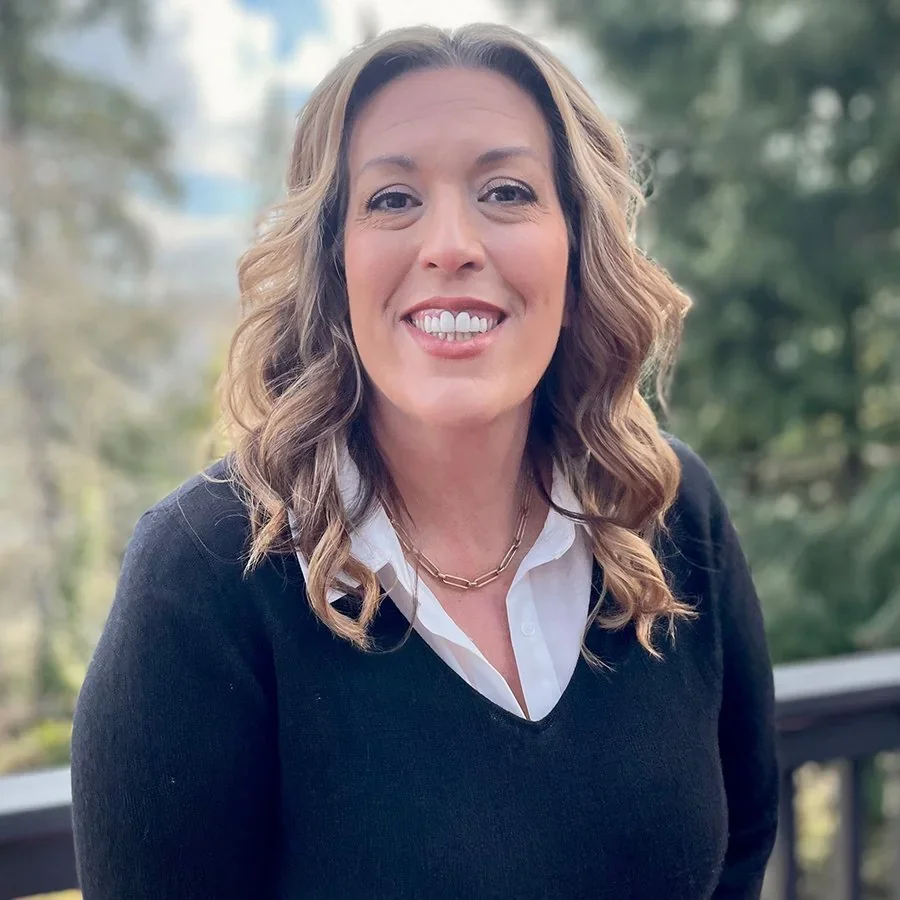 Shannon MacGreggor, Office Manager and Clinical Care Coordinator at Dramov Naturopathic Medical Center